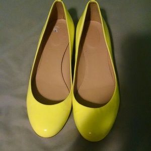 Jcrew neon flats size 7 like new