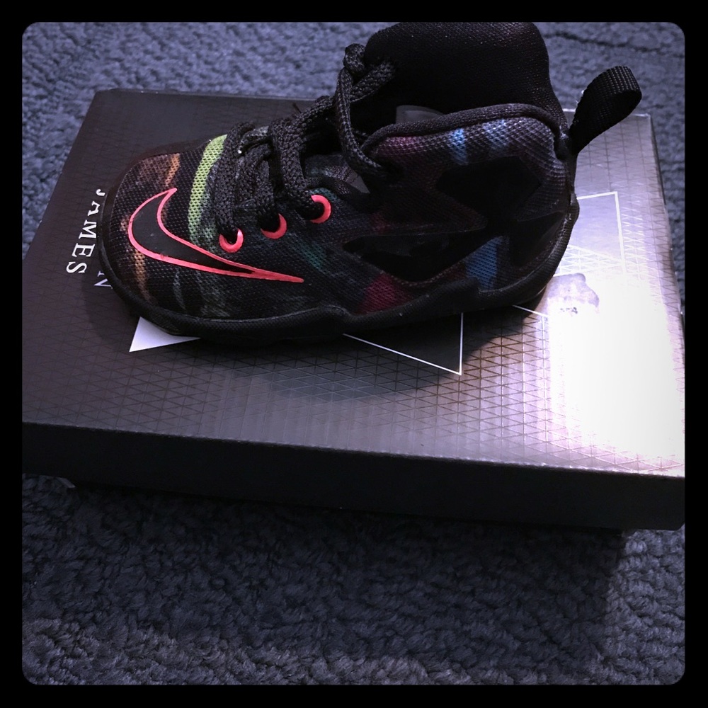 Lebron 13 Multi- Color size 5