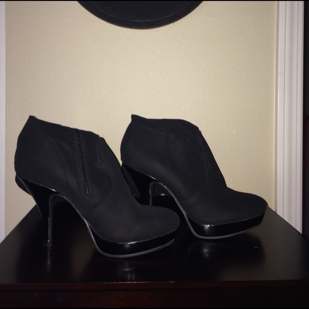 Women's High Top Boots / Heels