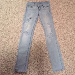 American Eagle Distressed Skinny Jeans Size 0R