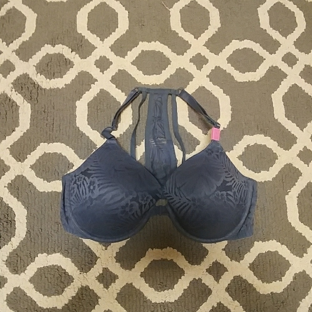Brand new VS pink bra!