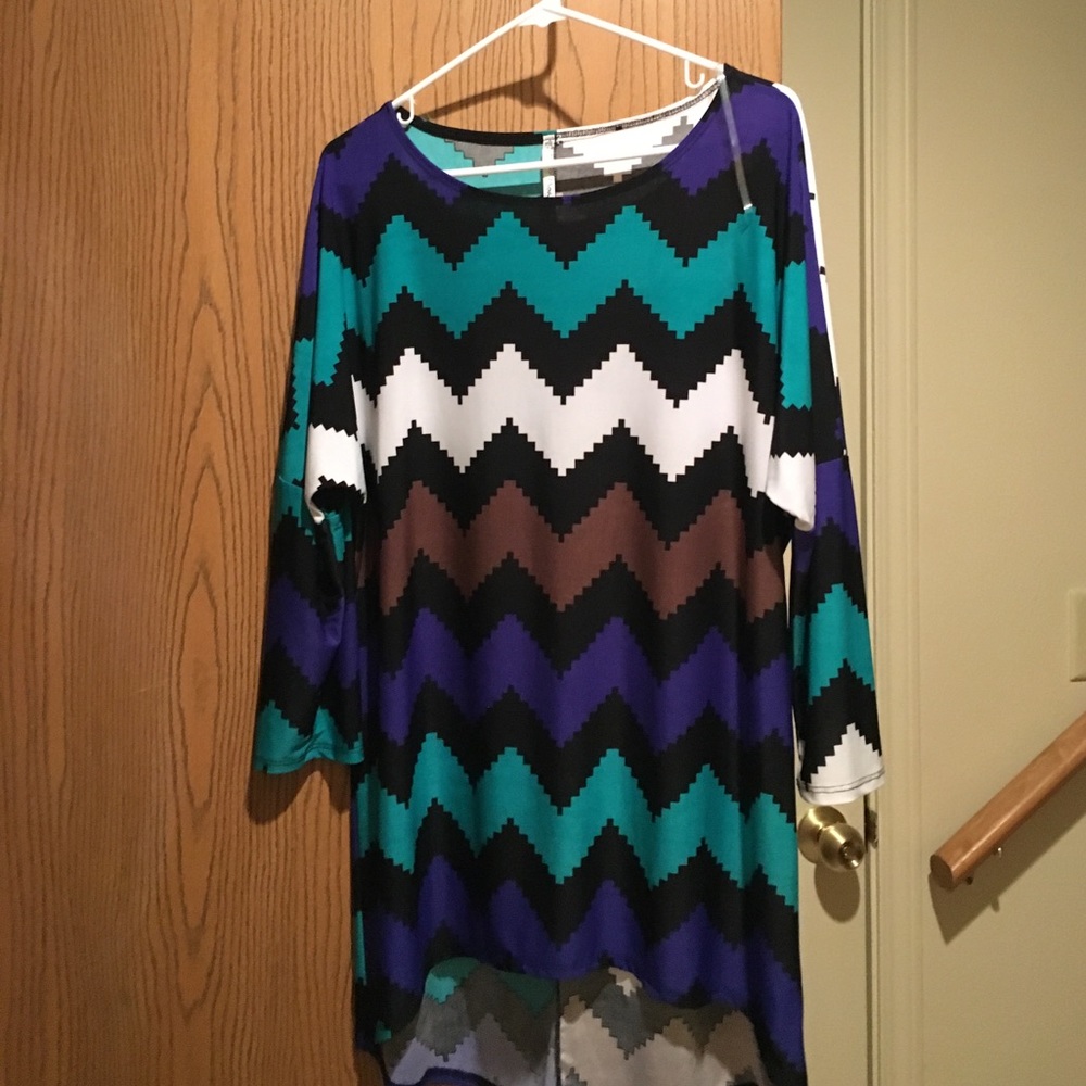Moa High low chevron tunic