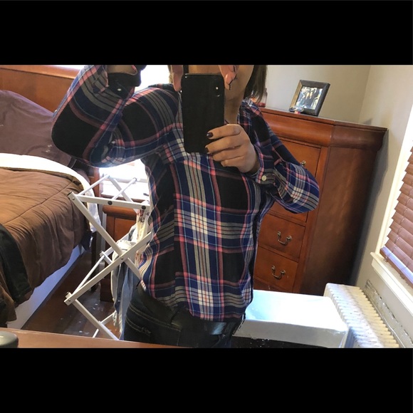 Old navy blue, pink long sleeve shirt - Picture 7 of 8