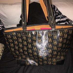 Dooney and Bourke Shoulder Bag