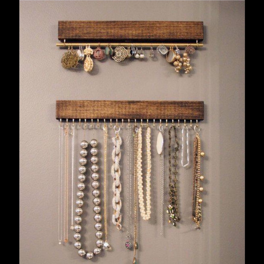 Jewelry holder