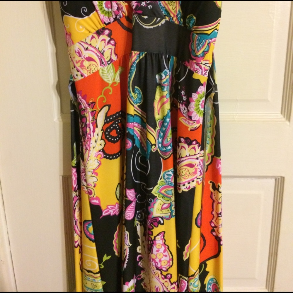 👗 - Picture 3 of 3