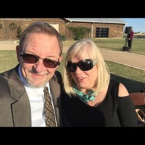 Meet your Posher, Debbie