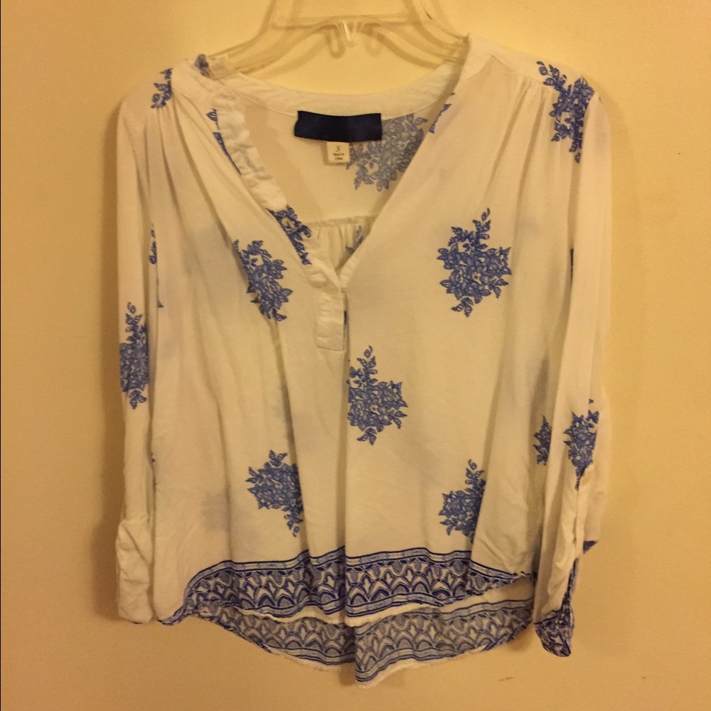 Francesca's blue and white blouse