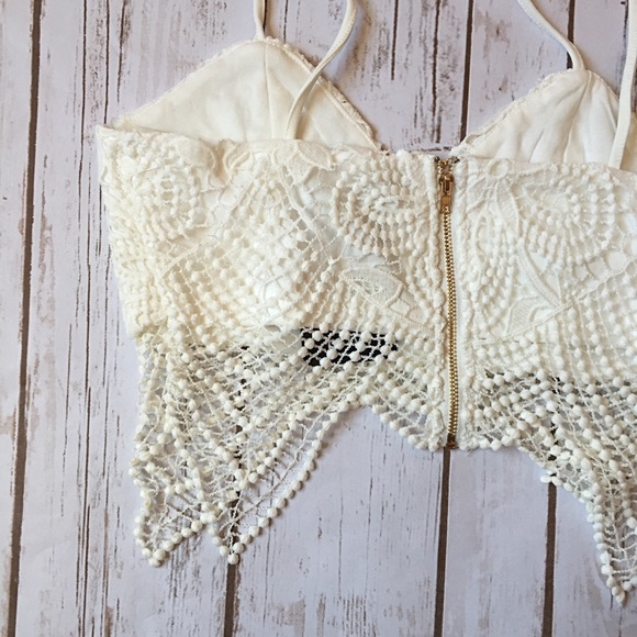 *ONE LEFT* White Lace Spaghetti Strap Bralette - Picture 5 of 6