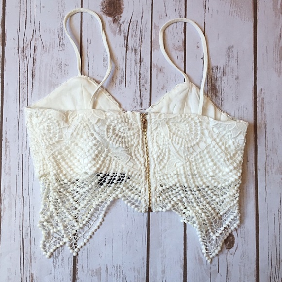*ONE LEFT* White Lace Spaghetti Strap Bralette - Picture 6 of 6