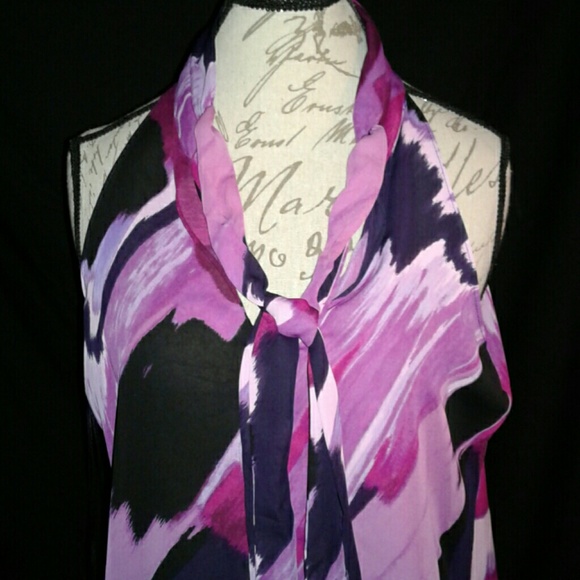 Jennifer Lopez Tops - Jennifer Lopez Tank top