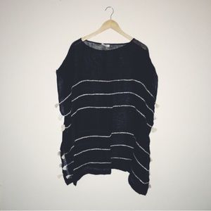 Lou & Grey Linen Poncho