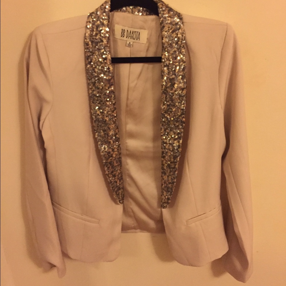 BB Dakota sparkle blazer