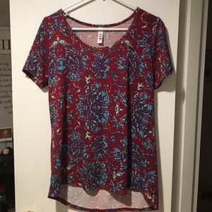 Lularoe Classic Tee- size small