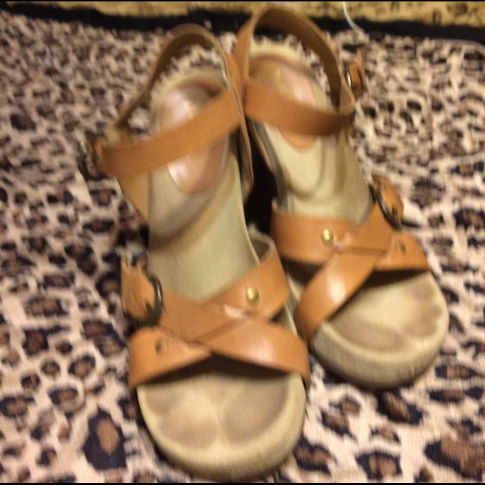 Sandals - Picture 3 of 3