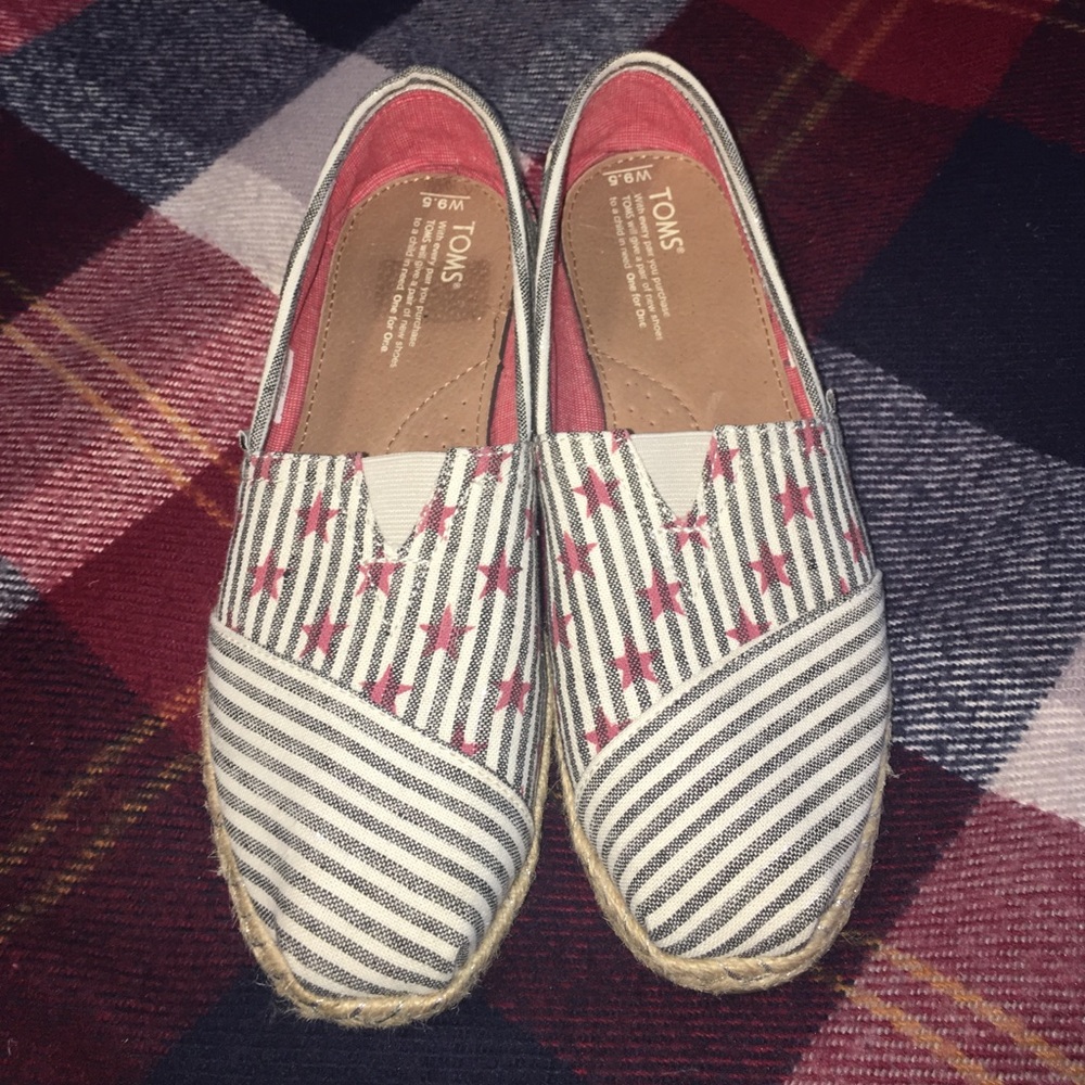 🚫SOLD on eBay🚫 TOMS NWOT