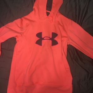 Under Armour sweatshirt