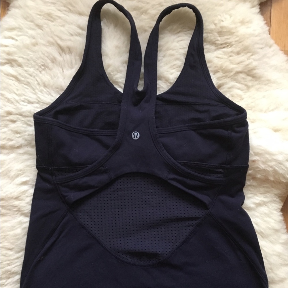 Lululemon dark blue almost black like new tank top