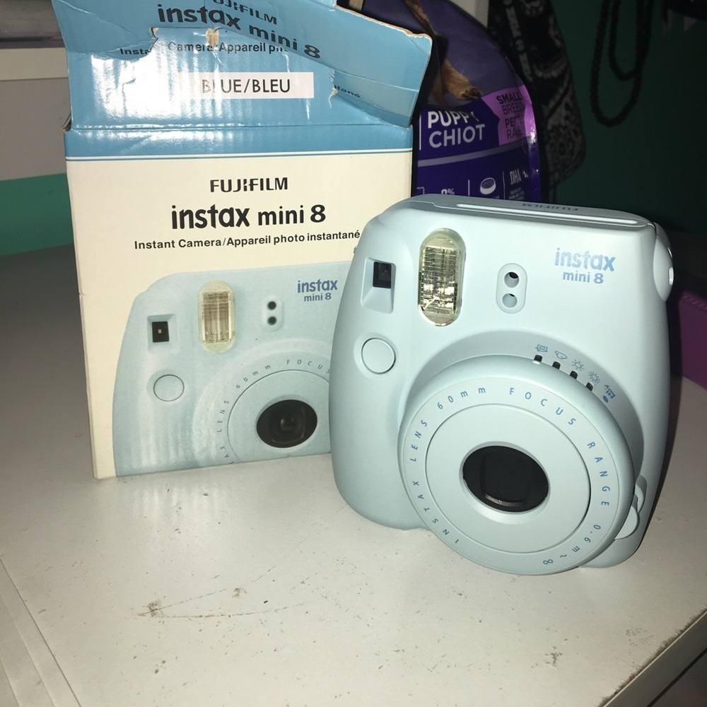 Fujifilm instax camera