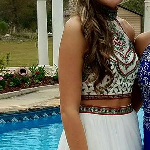 Sherri hill size 4 prom dress