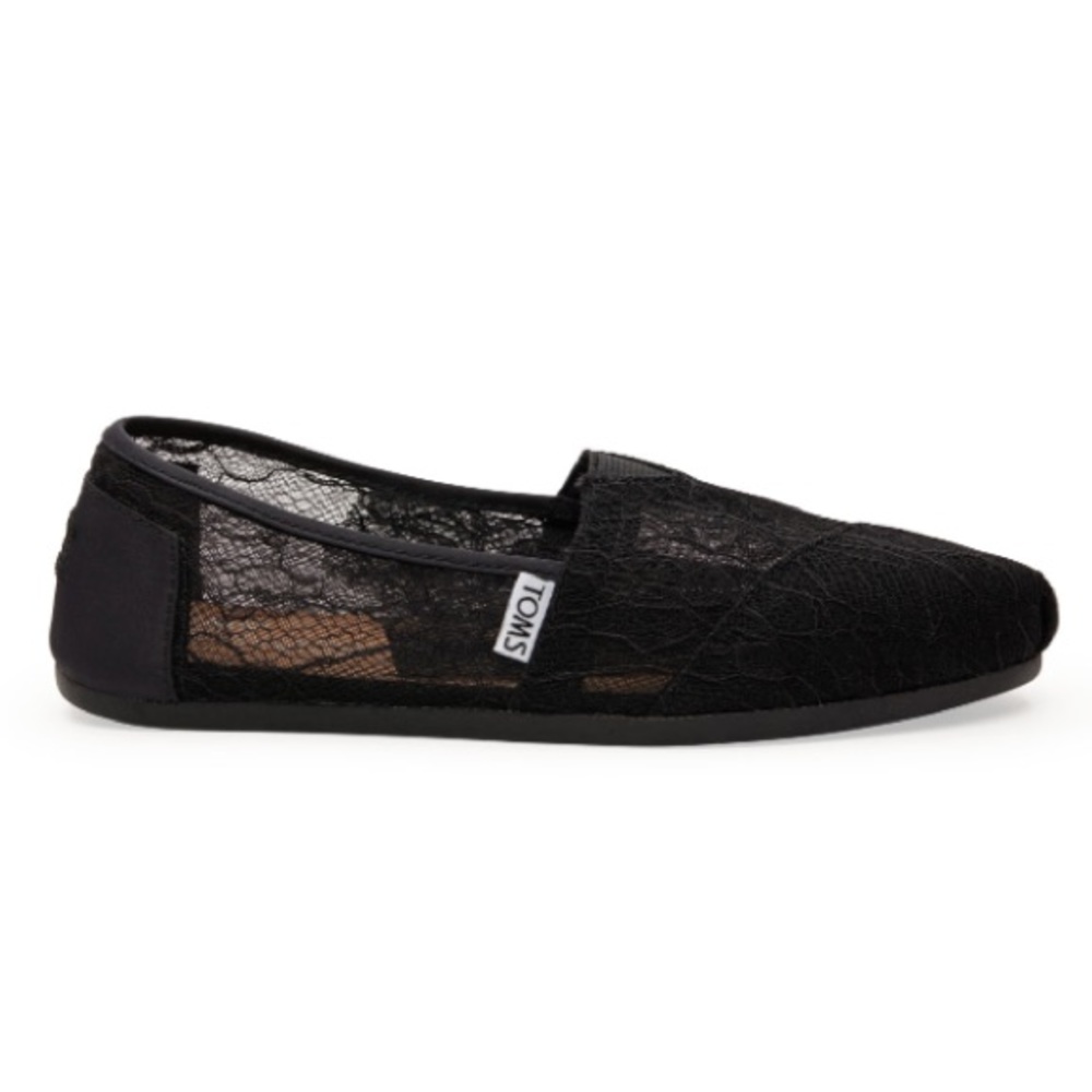 Black Lace TOMS