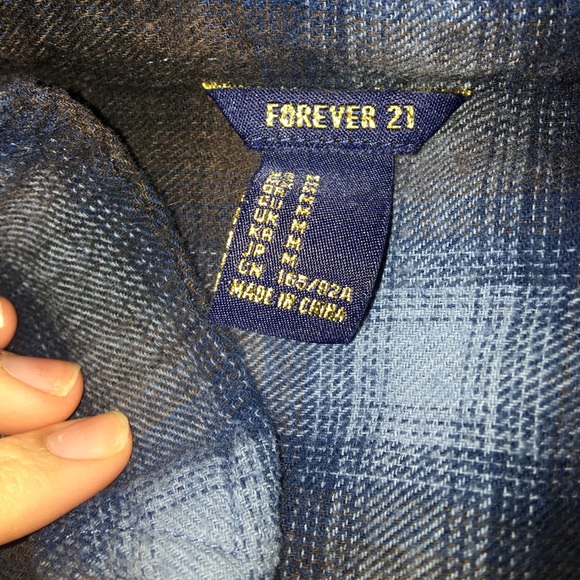 Blue flannel - Picture 2 of 3