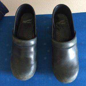 Black Dansko shoes!