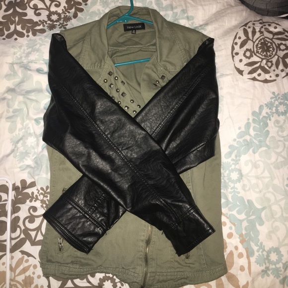 Green studded jacket with leather sleeves - Picture 2 of 2