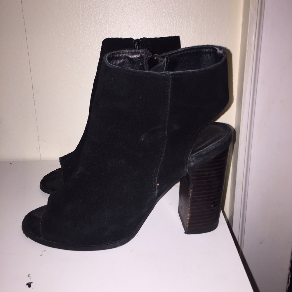 Urban outfitters cut out black suede booties!