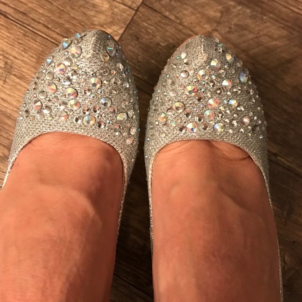 Heels - Picture 3 of 4