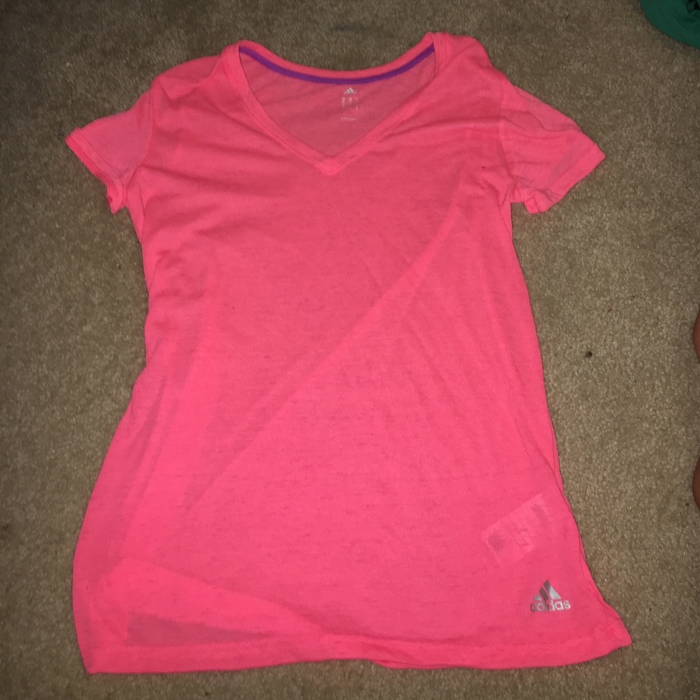 Athletic shirt