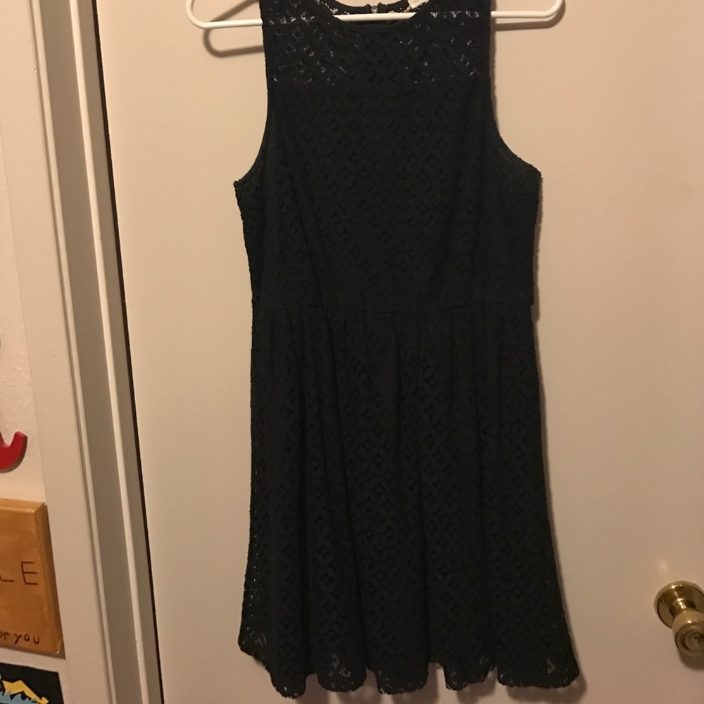 Black lace dress