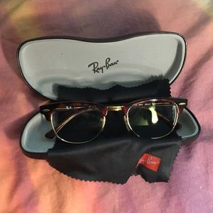 Ray-Ban Clubmaster Fleck Optics (no prescription)