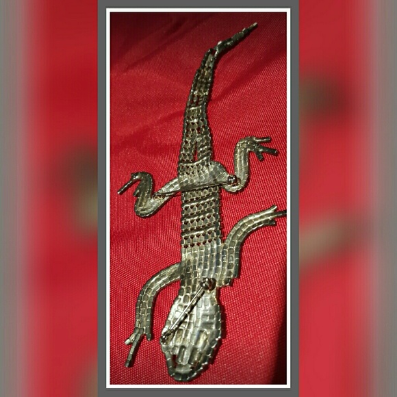 Rhinestone Gecko Salamader/lizard Giant Brooch/Pin Size 7.5" - Picture 4 of 9