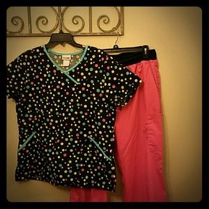 Scrub top and bottom