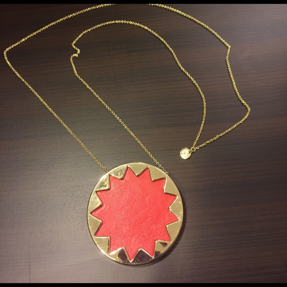 House of Harlow necklace