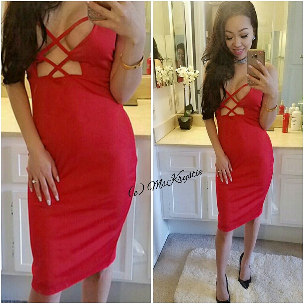 Sexy Red Hallow Bodycon Dress - Picture 3 of 3