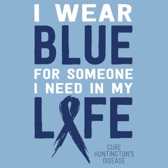 Welcome to our closet! 💜 - Picture 3 of 4