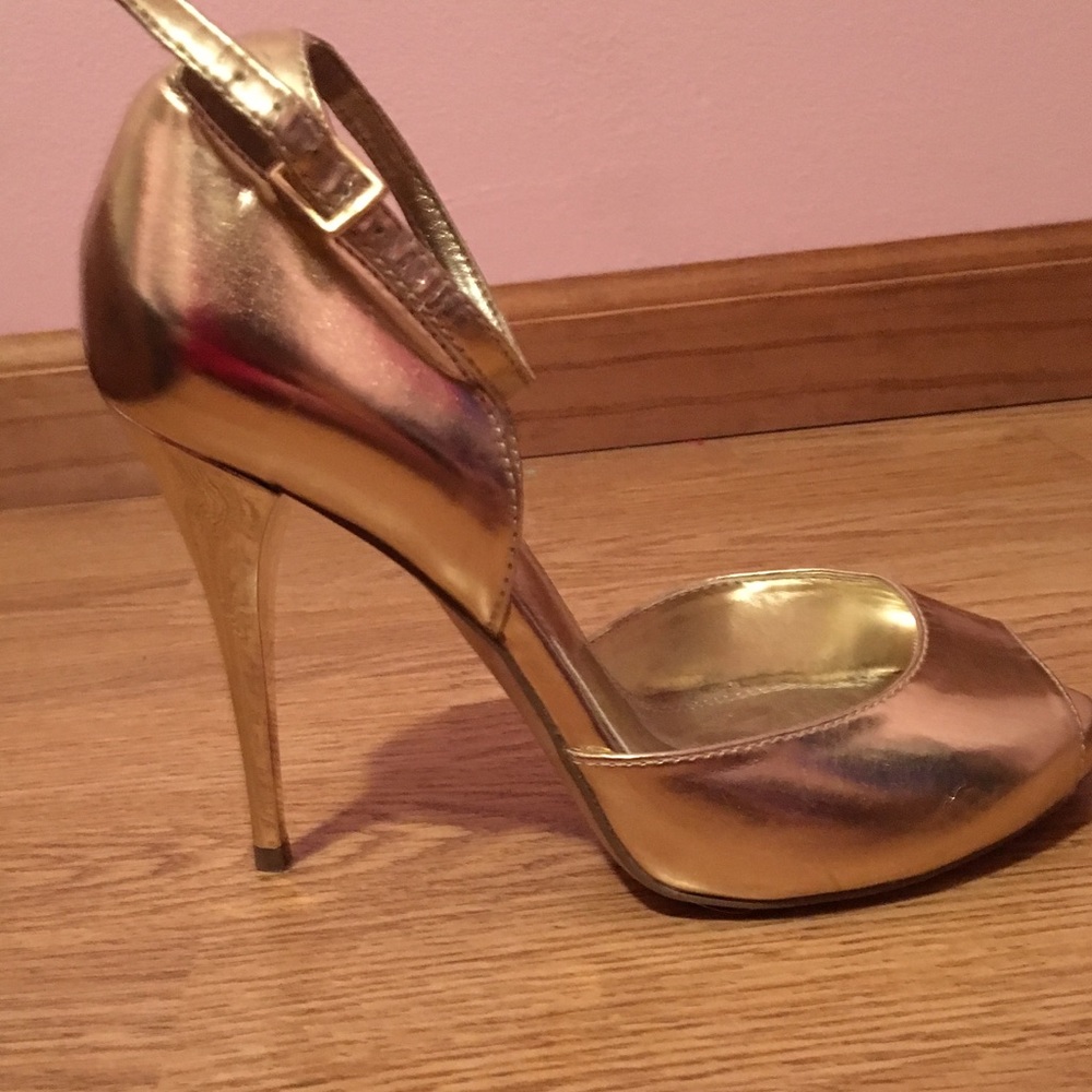 Gold heels