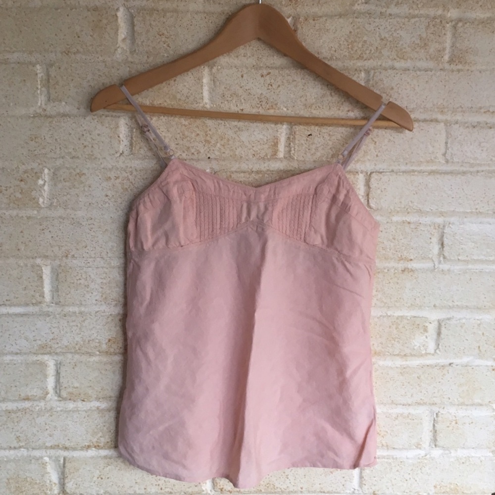 Peach/light pink tank top