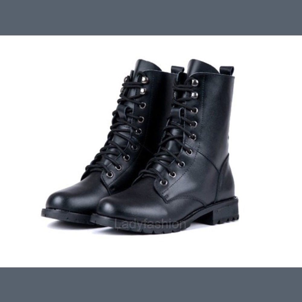 Black Combat Boots (MAKE ME AN OFFER)