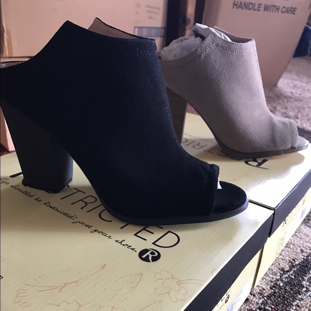 Size 7 Black Booties