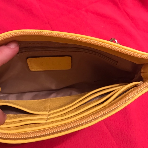 Elle Yellow Clutch - Picture 4 of 8