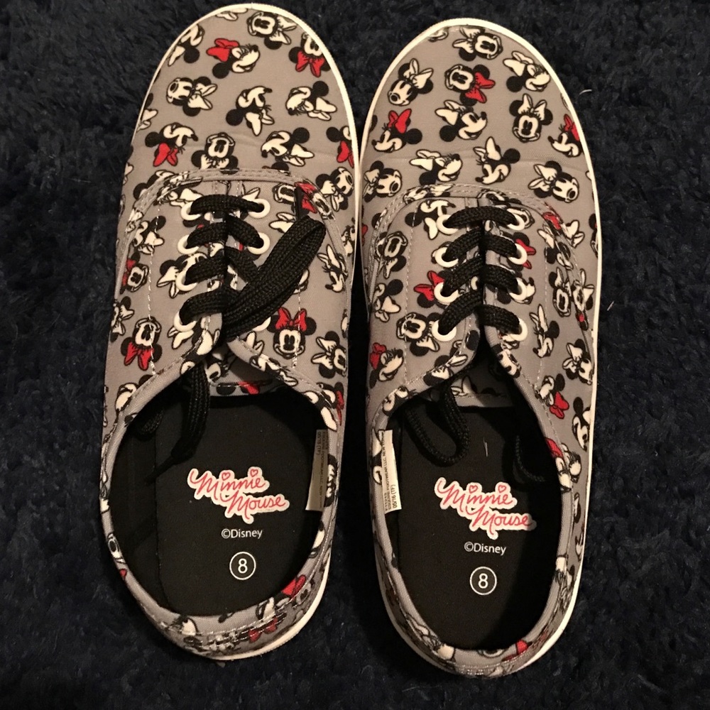 Gray Minnie Mouse Shoes👠 🐭