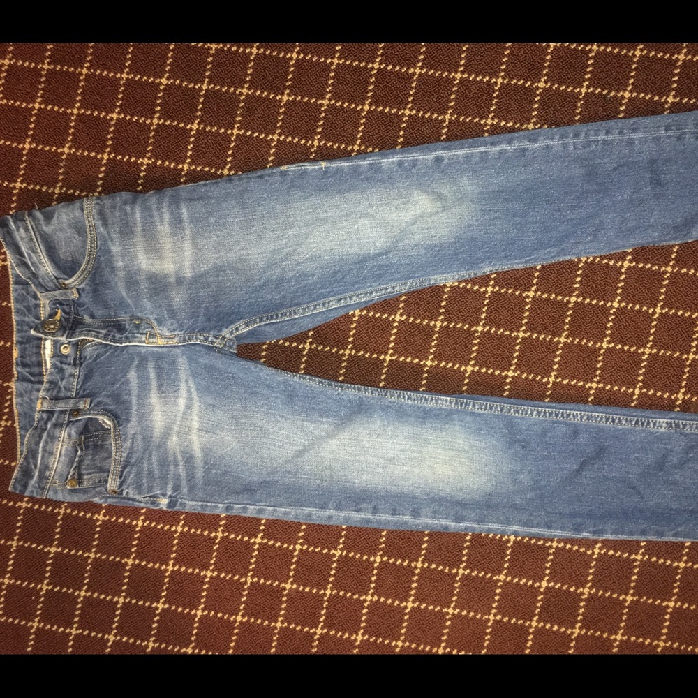 Boys H&M Med. Blue Jeans Size 7-8