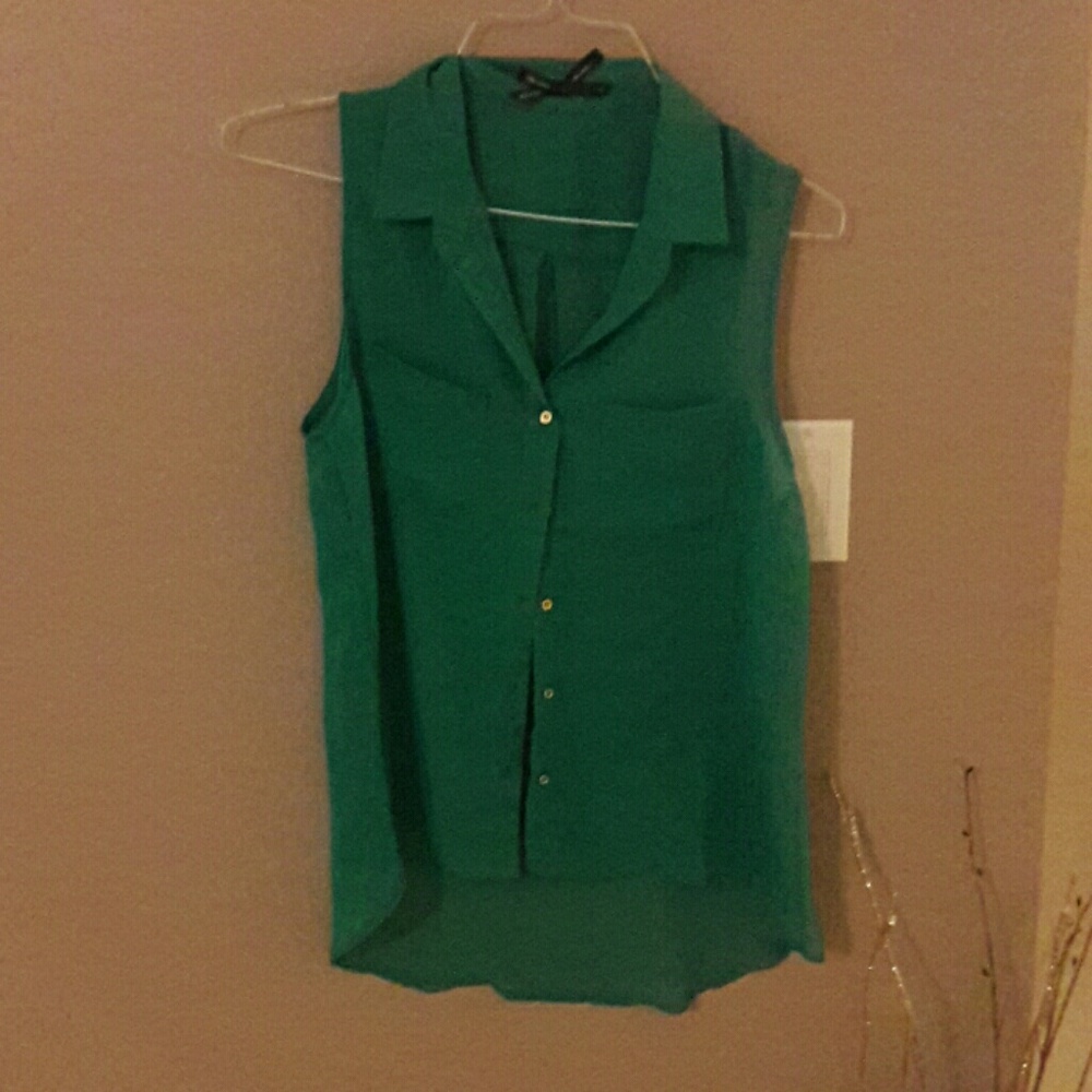 Light gteen shear blouse