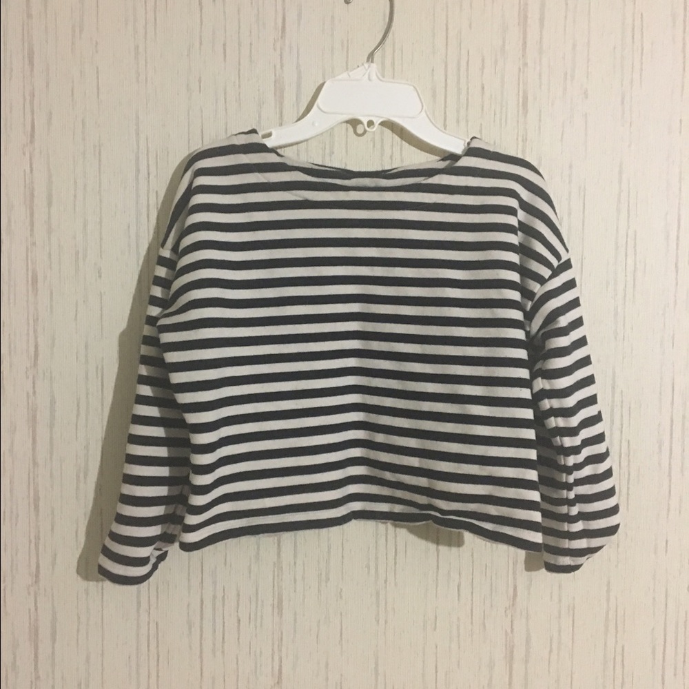 striped crop top..long sleeve