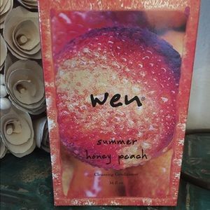 Brand new in box Wen peach conditioner