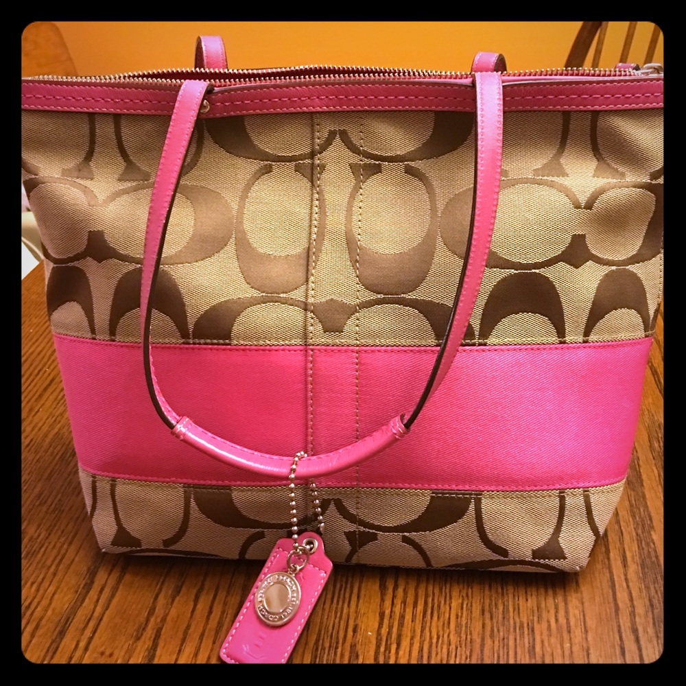 Coach medium tote brown with pink stripe