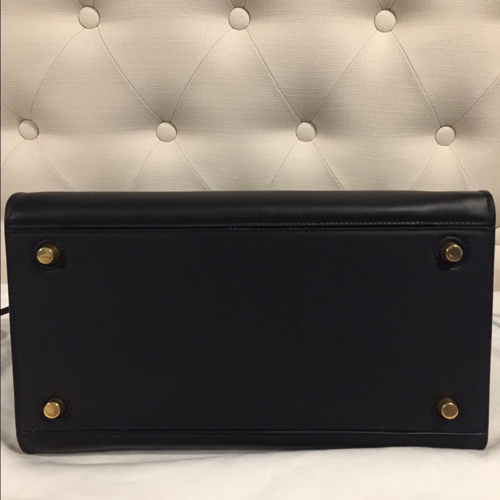 NWT Authentic Celine Small Ring Tote in Black - Picture 5 of 8